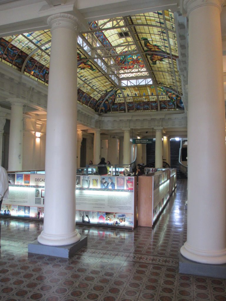 The beautiful interior of the Casa de la Literatura.