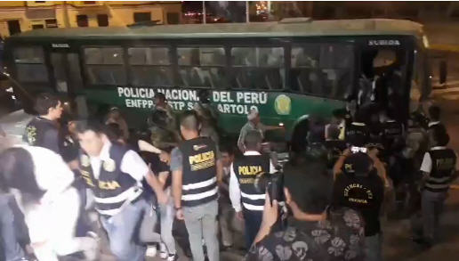 Crime arrest in Punta Negra bus